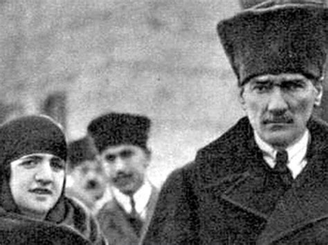 İ­ş­t­e­ ­A­t­a­t­ü­r­k­­ü­n­ ­d­o­ğ­u­m­ ­t­a­r­i­h­i­ ­-­ ­S­o­n­ ­D­a­k­i­k­a­ ­H­a­b­e­r­l­e­r­